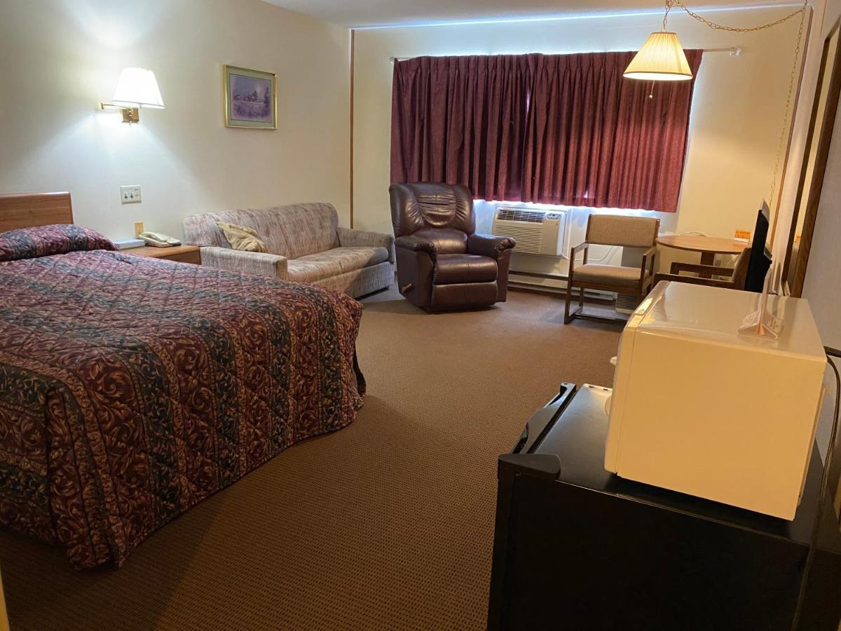 Amerivu Inn Prentice Esterno foto